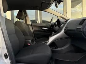Toyota Auris thumbnail 9