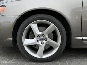 Volvo V70 thumbnail 37
