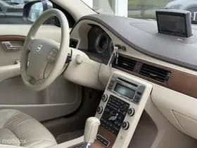 Volvo V70 thumbnail 43