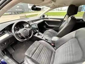 Volkswagen Passat thumbnail 11