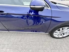 Volkswagen Passat thumbnail 17