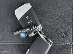 Volkswagen Passat thumbnail 24