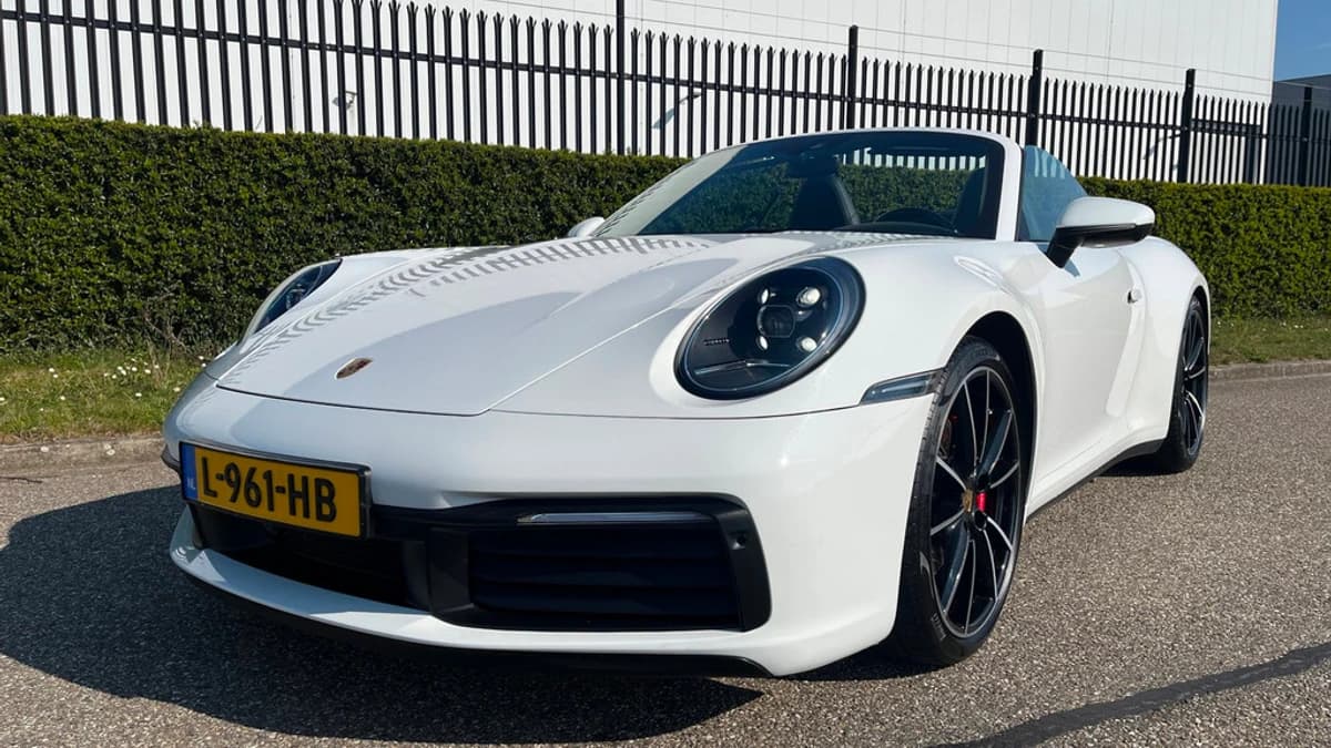 Porsche 911 Cabrio 3.0 Carrera 4 S — foto 1