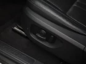 Land Rover Discovery Sport , Grijs kenteken, Leer, Achteruitrijcamera, Trekhaak thumbnail 23