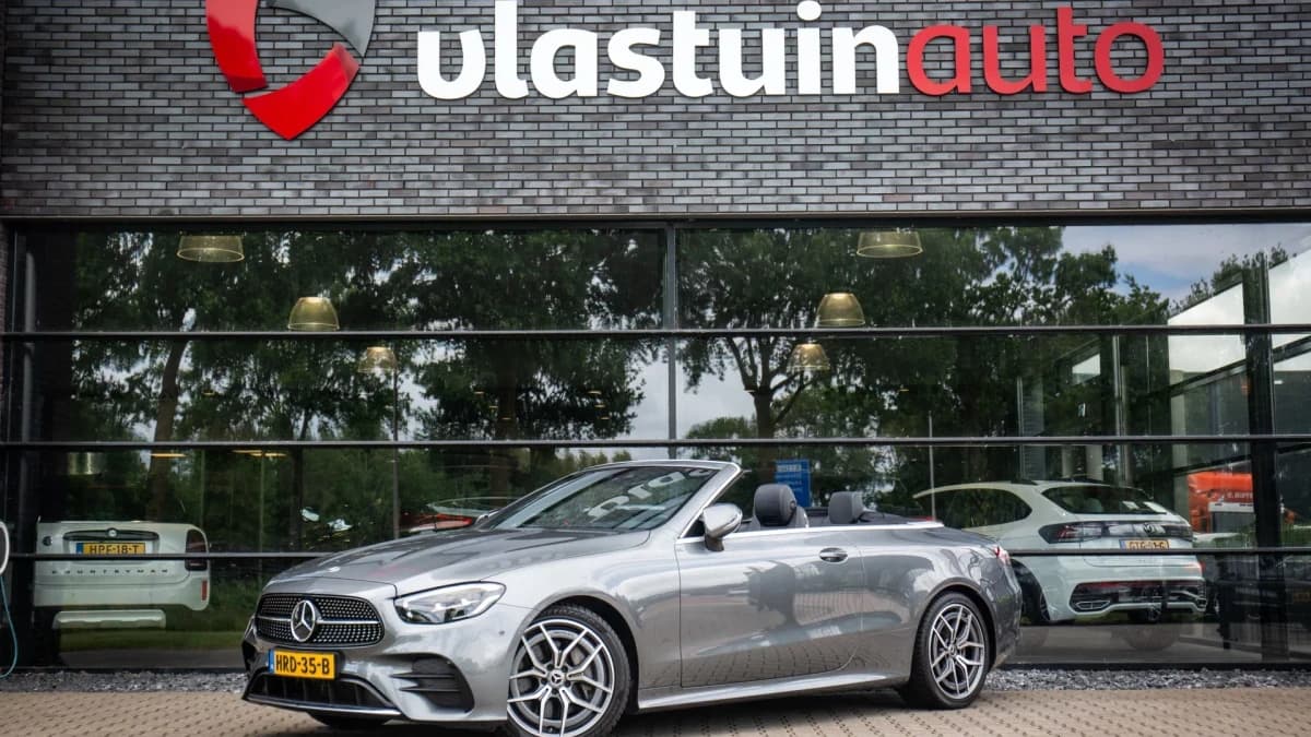 Mercedes-Benz E-Klasse Cabrio 200 AMG Line , Sfeerverlichting, stoel/nekverwarming, Isofix — foto 1