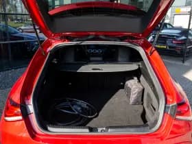 Mercedes-Benz CLA-Klasse Shooting Brake 250 e AMG Line , Panorama dak, Camera, Sfeerverlichting, thumbnail 28