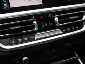 BMW 3 Serie Touring 330e High Executive M-Sport 290pk , Adaptive cruise, Trekhaak, Sfeerverlichting, thumbnail 20