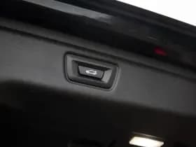 BMW 3 Serie Touring 330e High Executive M-Sport 290pk , Adaptive cruise, Trekhaak, Sfeerverlichting, thumbnail 25