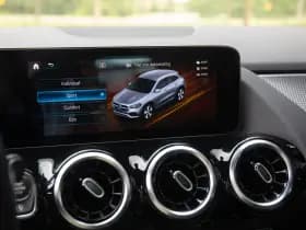 Mercedes-Benz GLA 200 AMG Line , Achteruitrijcamera, Stoelverwarming, Elek. achterklep thumbnail 17