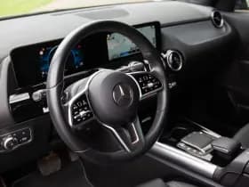 Mercedes-Benz GLA 200 AMG Line , Achteruitrijcamera, Stoelverwarming, Elek. achterklep thumbnail 7