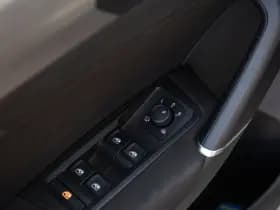 Volkswagen Touran 1.5 TSI Comfortline Business 7p , 7 persoons, Adaptive cruise, Achteruitrijcamera, thumbnail 21