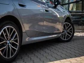 BMW 2 Serie Active Tourer 225e xDrive M-Sport , Trekhaak, Sportstoelen, Achteruitrijcamera thumbnail 5