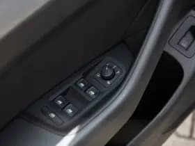 Volkswagen Passat Variant 1.5 TSI Comfort Business , Adaptive cruise, Carplay, Keyless entry, thumbnail 21