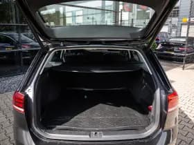 Volkswagen Passat Variant 1.5 TSI Comfort Business , Adaptive cruise, Carplay, Keyless entry, thumbnail 22