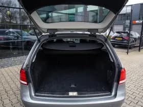 Mercedes-Benz E-Klasse thumbnail 27