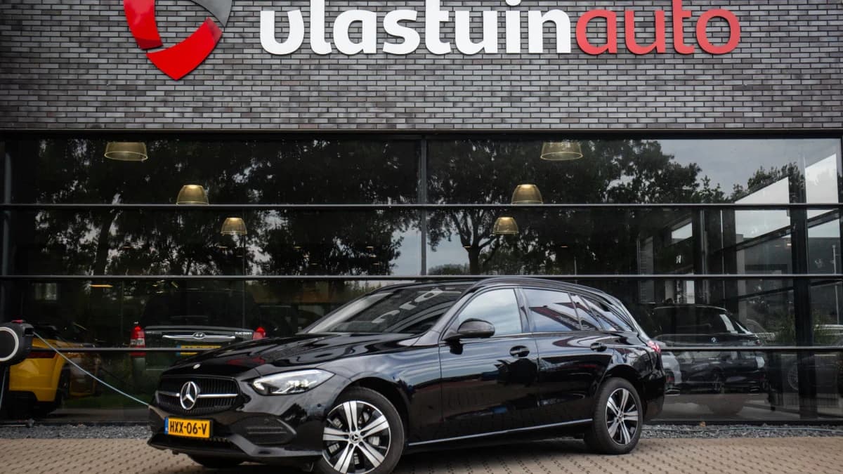 Mercedes-Benz C-Klasse Estate 300 e Luxury Line , Sfeerverlichting, Trekhaak, Night-pakket, — foto 1