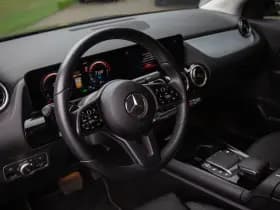 Mercedes-Benz GLA 250 e Business Solution AMG Limited , Trekhaak, Camera, Stoelverwarming, Cruise control thumbnail 7