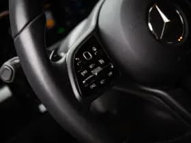 Mercedes-Benz GLA 250 e Business Solution AMG Limited , Trekhaak, Camera, Stoelverwarming, Cruise control thumbnail 9