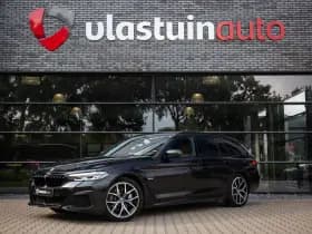 BMW 5 Serie Touring 530e M-Sport , Shadowline, Adaptive Cruise, Trekhaak, Leder, SOH 91%