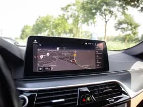 BMW 5 Serie Touring 530e M-Sport , Shadowline, Adaptive Cruise, Trekhaak, Leder, SOH 91% thumbnail 19