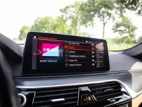 BMW 5 Serie Touring 530e M-Sport , Shadowline, Adaptive Cruise, Trekhaak, Leder, SOH 91% thumbnail 20