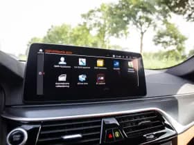 BMW 5 Serie Touring 530e M-Sport , Shadowline, Adaptive Cruise, Trekhaak, Leder, SOH 91% thumbnail 24