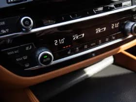 BMW 5 Serie Touring 530e M-Sport , Shadowline, Adaptive Cruise, Trekhaak, Leder, SOH 91% thumbnail 27