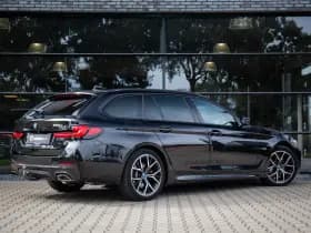 BMW 5 Serie Touring 530e M-Sport , Shadowline, Adaptive Cruise, Trekhaak, Leder, SOH 91% thumbnail 4