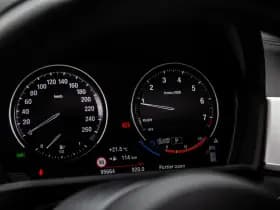 BMW X2 sDrive20i Business Edition , M-Sport, Panoramadak, Head-up display, BMW-Led thumbnail 11