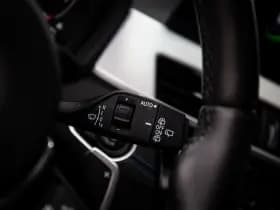 BMW X2 sDrive20i Business Edition , M-Sport, Panoramadak, Head-up display, BMW-Led thumbnail 16