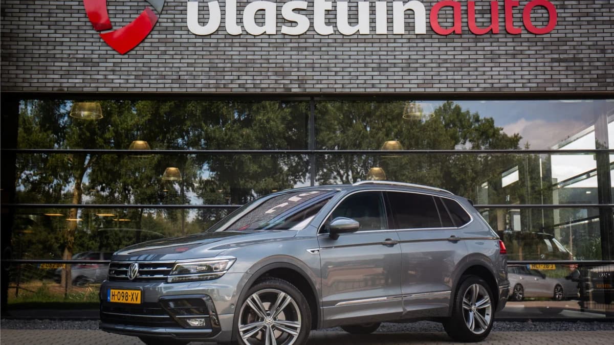 Volkswagen Tiguan Allspace 1.5 TSI Highline Business R 7p. , 7 persoons, Adaptive cruise, Panoramadak, R-line — foto 1