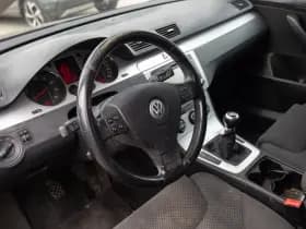 Volkswagen Passat Variant 1.4 TSI Comfortline thumbnail 2