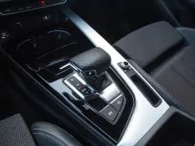 Audi A4 Avant 35 TFSI Launch edition Sport S-line , Automaat, Sfeerverlichting, NL-auto thumbnail 20