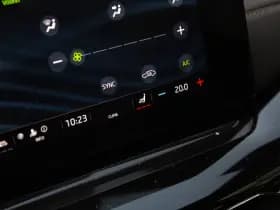 Škoda Octavia Combi 1.5 TSI Greentech Style , Adaptive cruise, Carplay, Virtual cockpit, thumbnail 17