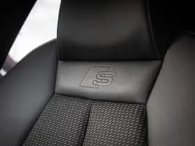 Audi A3 Sportback 35 TFSI S edition , S-line, NL-Auto, Afgevlakt stuur thumbnail 19