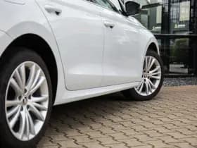 Škoda Octavia Combi 1.4 TSI iV PHEV Business Edition , Adaptive cruise, Memory seats, Stuur/stoelverwarming, thumbnail 5