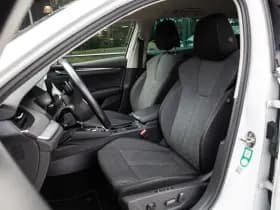 Škoda Octavia Combi 1.4 TSI iV PHEV Business Edition , Adaptive cruise, Memory seats, Stuur/stoelverwarming, thumbnail 6