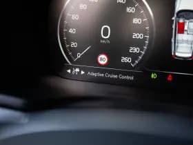 Volvo V60 2.0 T4 R-Design , Panoramadak, Nappaleder, BTW, Memory, Trekhaak thumbnail 25