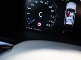 Volvo XC60 2.0 T5 Inscription , Luchtvering, Panoramadak, Trekhaak, Head-up Display, thumbnail 26