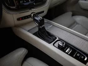 Volvo XC60 2.0 T5 Inscription , Luchtvering, Panoramadak, Trekhaak, Head-up Display, thumbnail 4