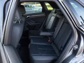 Audi Q3 45 TFSI e S edition , Trekhaak, S-Line, Achteruitrijcamera, Leder, Stoelverwarming, thumbnail 9