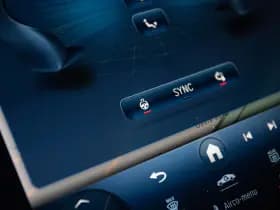 Mercedes-Benz C-Klasse Estate 300 e AMG Line , Panoramadak, Sfeerverlichting, 3D-camera, HUD thumbnail 23