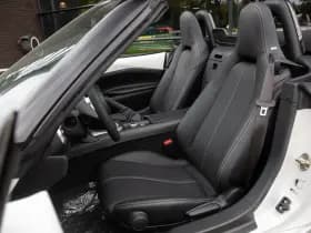 Mazda MX-5 2.0 SkyActiv-G 184 Exclusive Line , Carplay, Achteruitrijcamera, Stoelverwarming, Keyless thumbnail 4