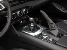 Mazda MX-5 2.0 SkyActiv-G 184 Exclusive Line , Carplay, Achteruitrijcamera, Stoelverwarming, Keyless thumbnail 10