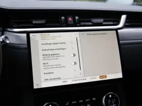 Jaguar F-Pace 2.0 P400e PHEV R-Dynamic SE , Panoramadak, Meridian, Head-up Display thumbnail 16