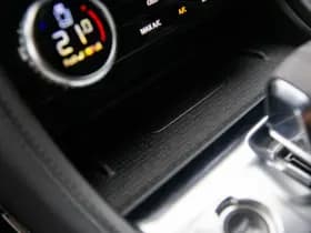 Jaguar F-Pace 2.0 P400e PHEV R-Dynamic SE , Panoramadak, Meridian, Head-up Display thumbnail 23