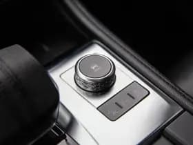 Jaguar F-Pace 2.0 P400e PHEV R-Dynamic SE , Panoramadak, Meridian, Head-up Display thumbnail 24