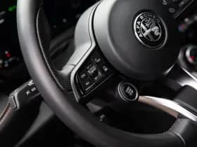 Alfa Romeo Tonale 1.3T PHEV Sprint , Adaptive cruise, Camera, thumbnail 10
