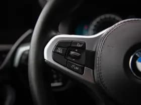 BMW 5 Serie Touring 520d Executive, , M-sport, Trekhaak, Navigatie, BMW Display Key, Origineel Nederlands thumbnail 13