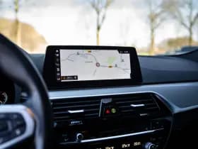 BMW 5 Serie Touring 520d Executive, , M-sport, Trekhaak, Navigatie, BMW Display Key, Origineel Nederlands thumbnail 17